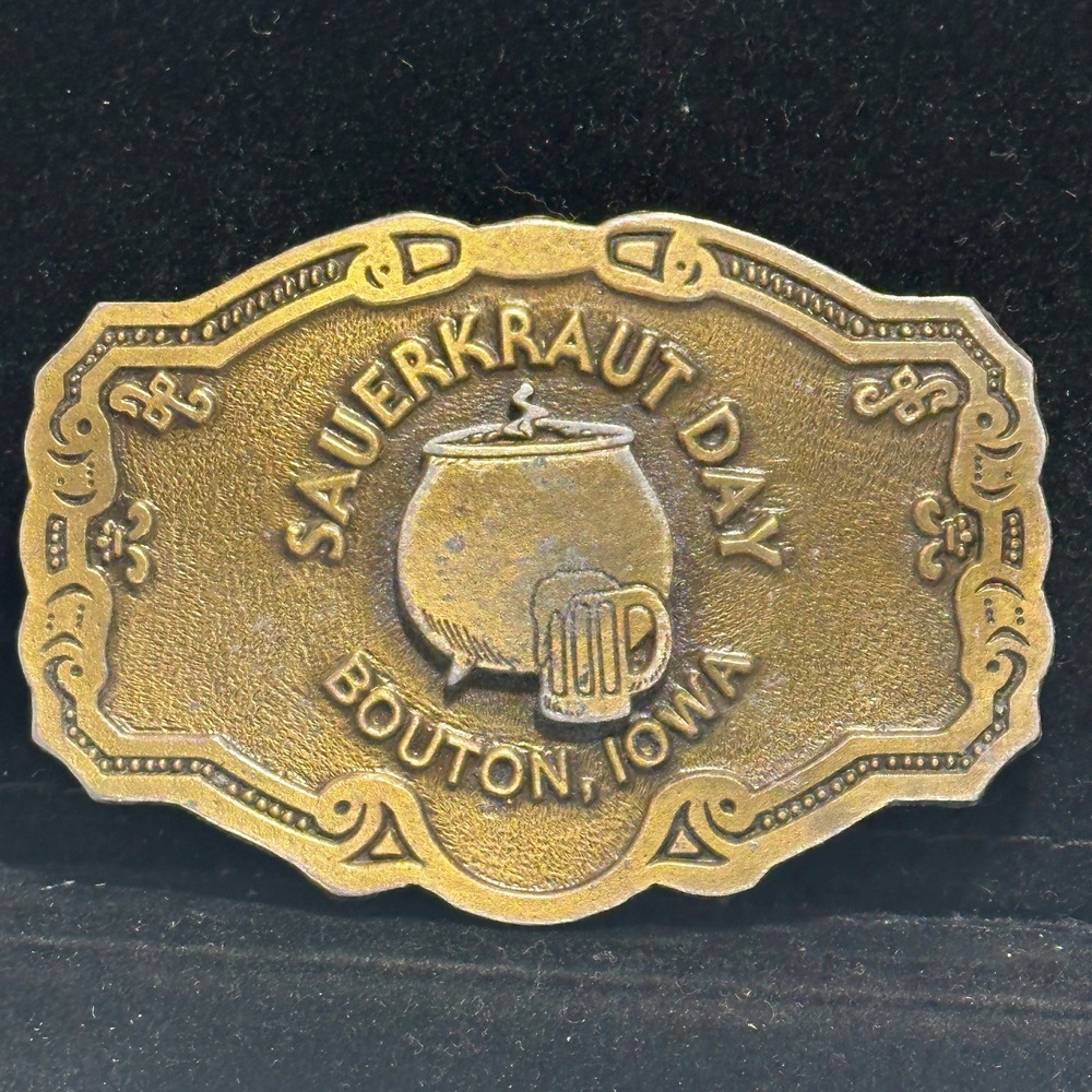 Vintage Sauerkraut Day Bouton Iowa Crock German Heritage Festival Belt Buckle
